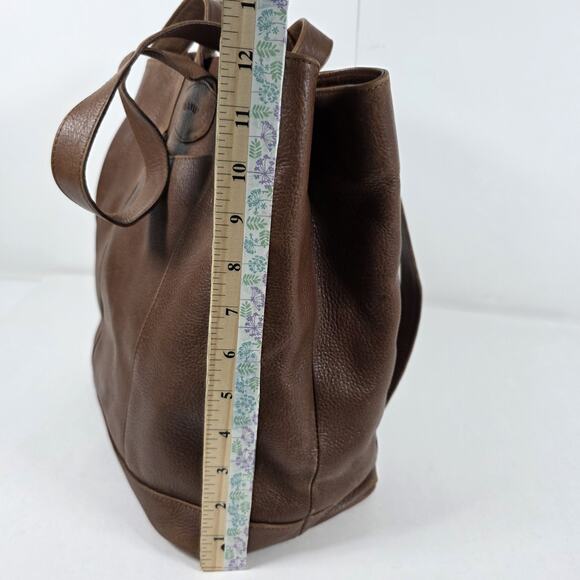 Vintage Orvis Brown Leather Backpack Boho Pebble Bullhide Handbag Purse - Picture 15 of 16